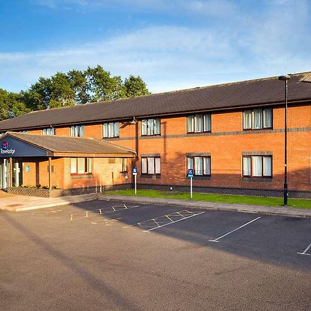 Travelodge Carlisle Todhills Екстериор снимка