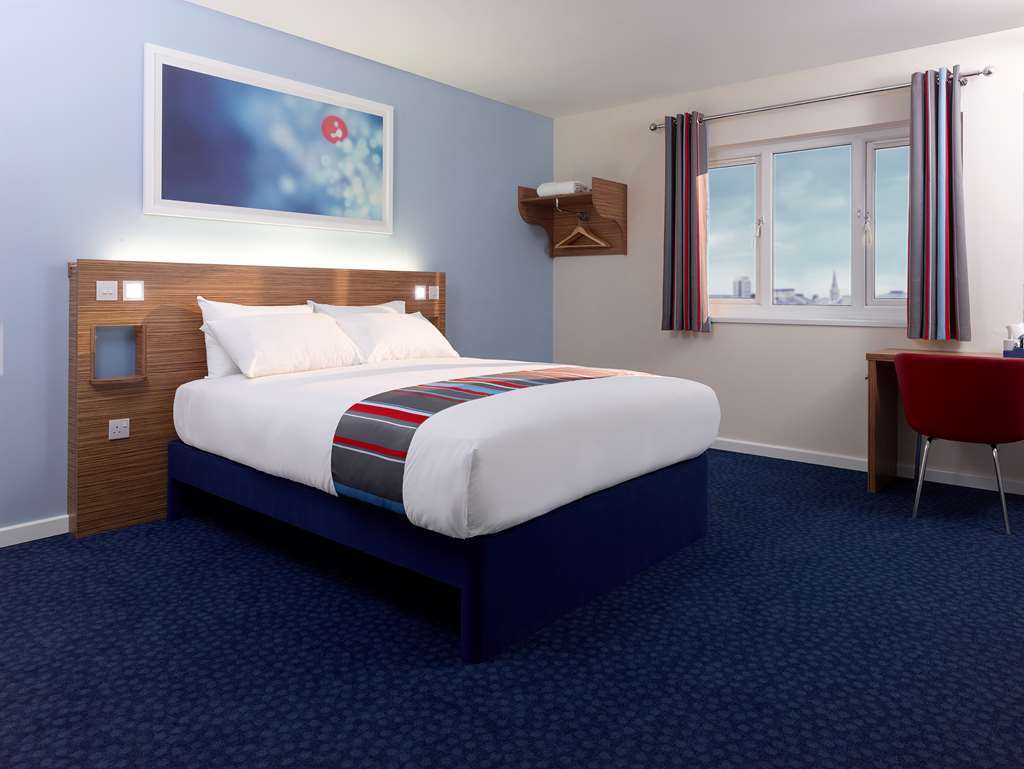 Travelodge Carlisle Todhills Стая снимка