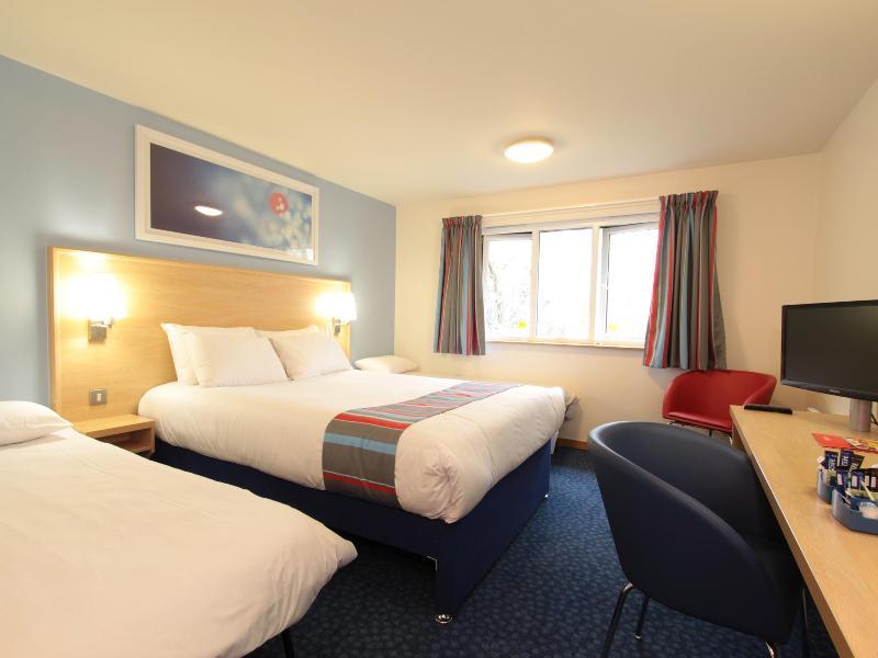 Travelodge Carlisle Todhills Екстериор снимка